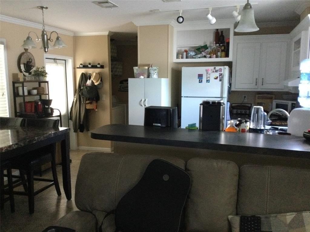 1449 Sw 87th Ter - Photo 7 of 17