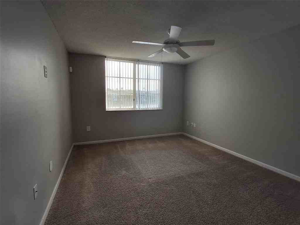 4836 N State Road 7 #5-204 - Photo 6 of 18