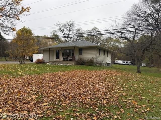 8030 Reese Rd - Photo 2 of 18