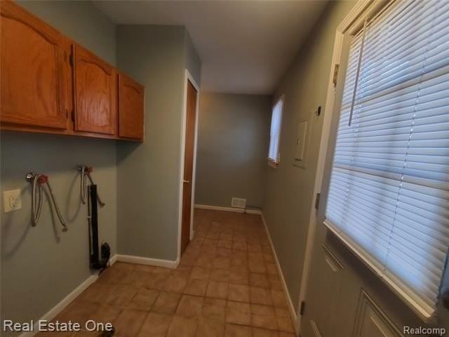 137 Birchwood Dr - Photo 4 of 15