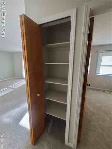 137 Birchwood Dr - Photo 6 of 15