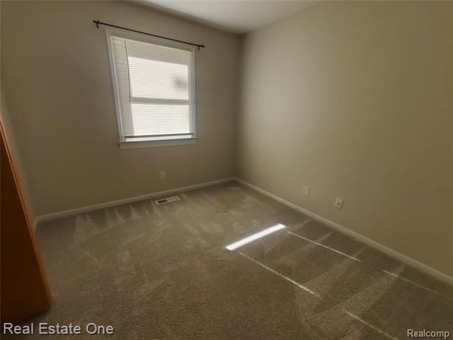 137 Birchwood Dr - Photo 7 of 15