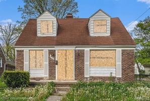 featured image of 6306 Farmbrook St