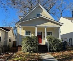 3007 Montana Ave - Photo 1 of 1