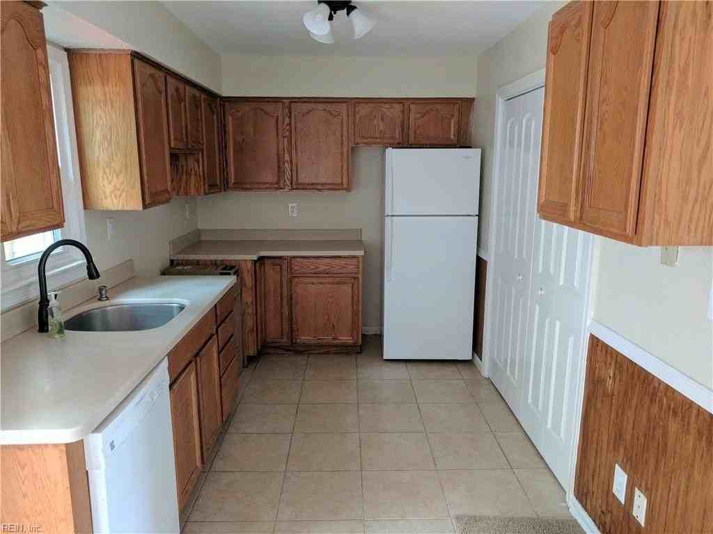 3908 Kiwanis Ct - Photo 6 of 15