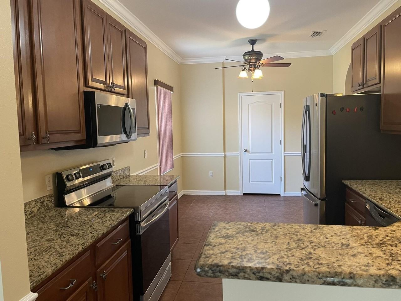 5079 Nw Fiddle Leaf Ct - Photo 7 of 44