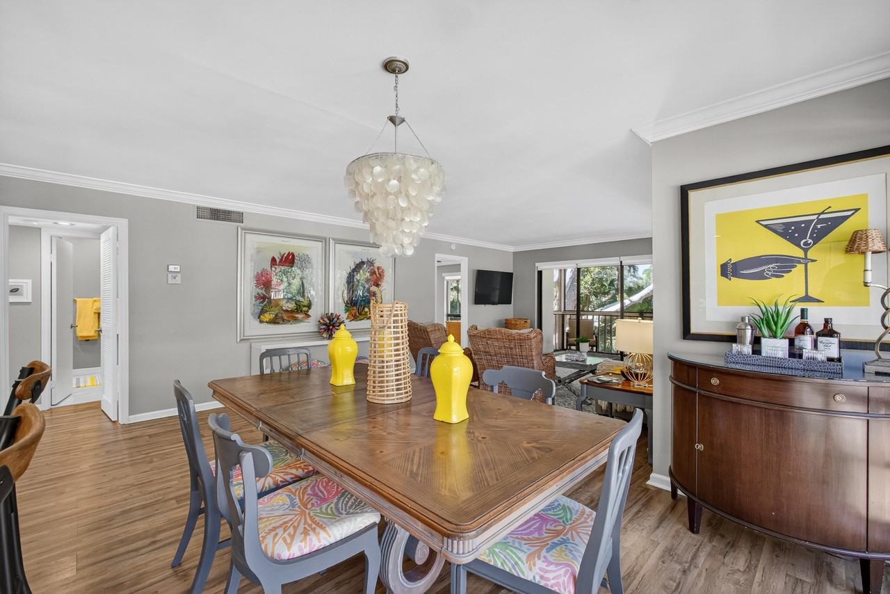 605 Brackenwood Cv - Photo 7 of 43