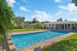 225 East Ilex Drive - Photo 1 of 1