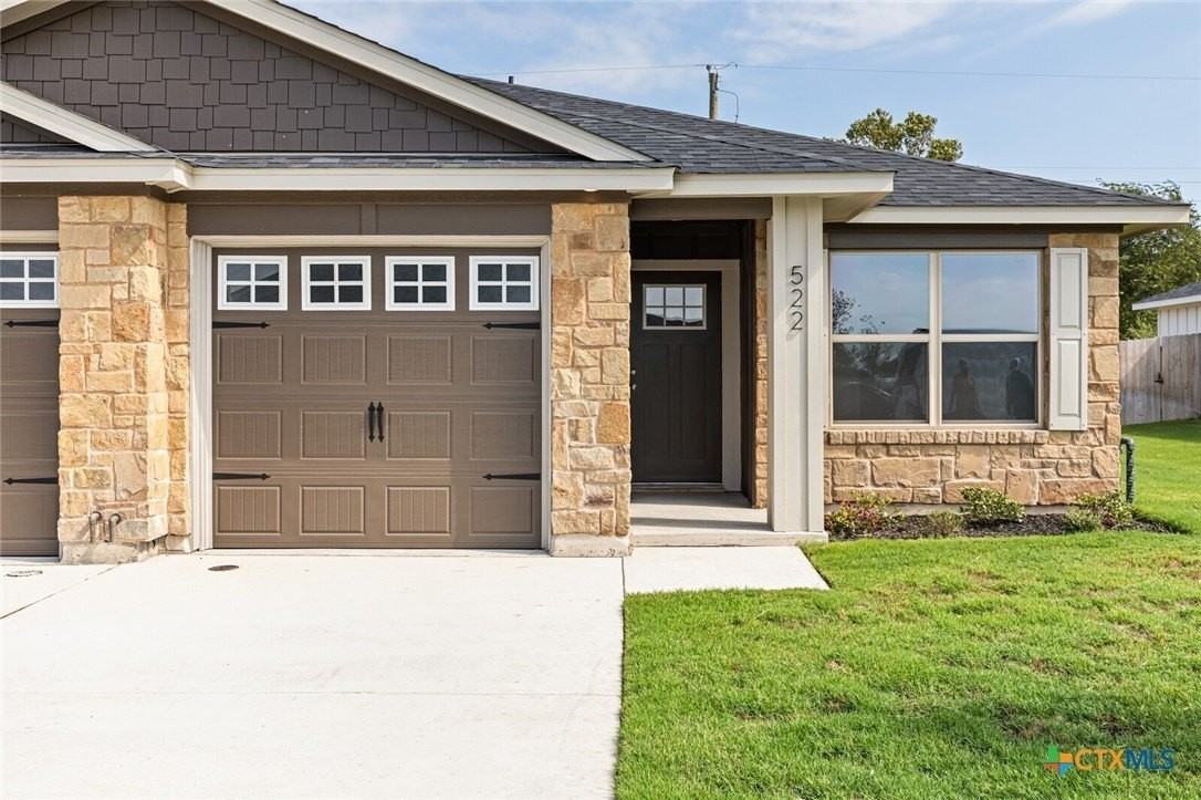 522 Campus St - Photo 2 of 18