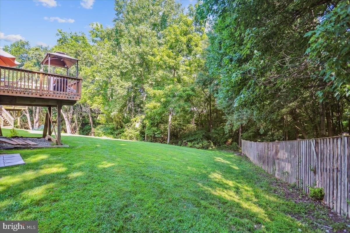 18518 Gingerbread Lane - Photo 6 of 50