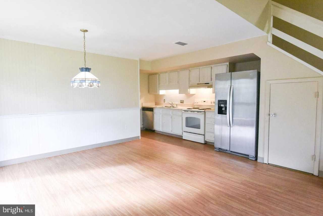 438 Ocean Pkwy Unit 44 #44 - Photo 5 of 8