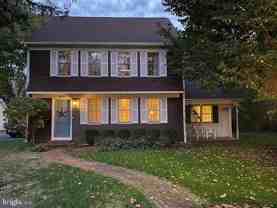 227 Fairview Ave - Photo 1 of 1