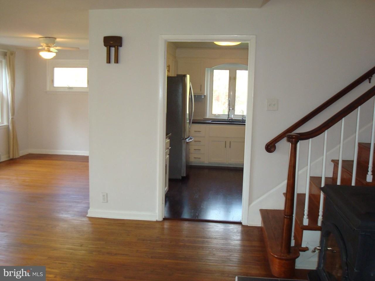 1346 Faucett Dr - Photo 4 of 50