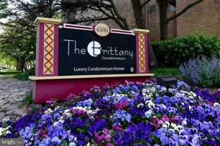 4500 S Four Mile Run Dr Apt 1218 #1218 - Photo 1 of 1