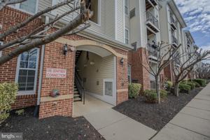 featured image of 21216 Mcfadden Square #206
