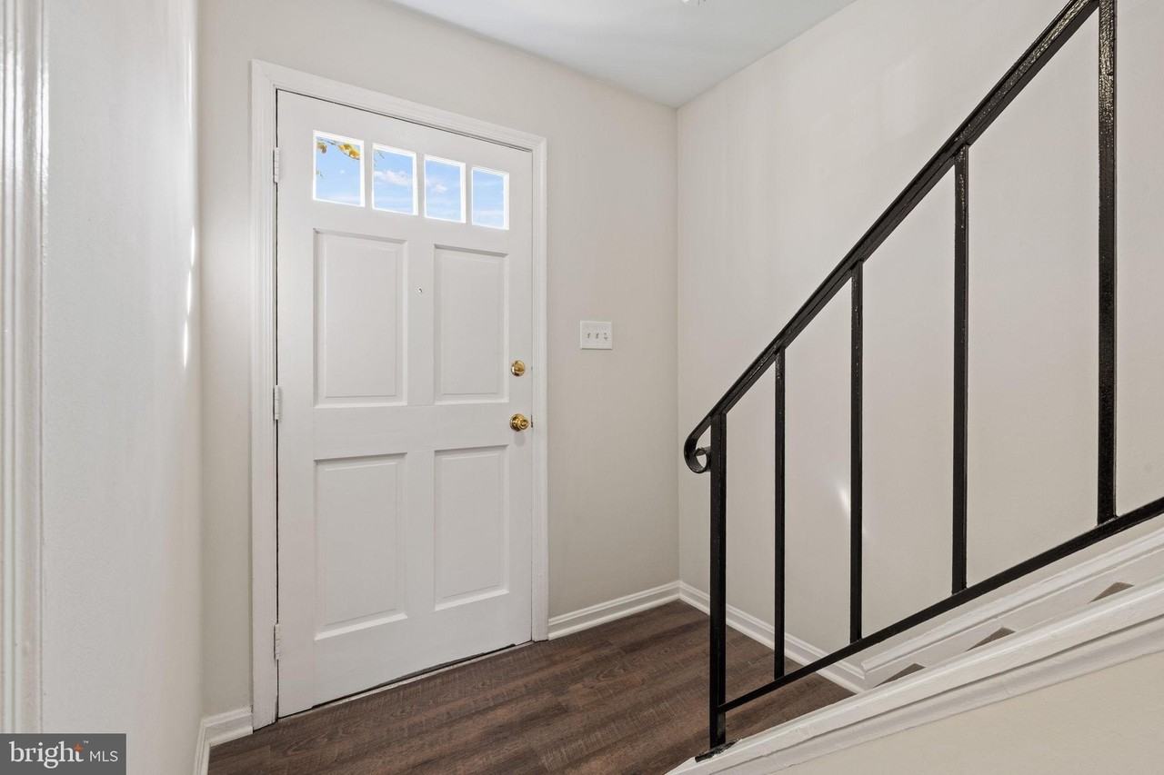 7604 Somerset Ln - Photo 7 of 26