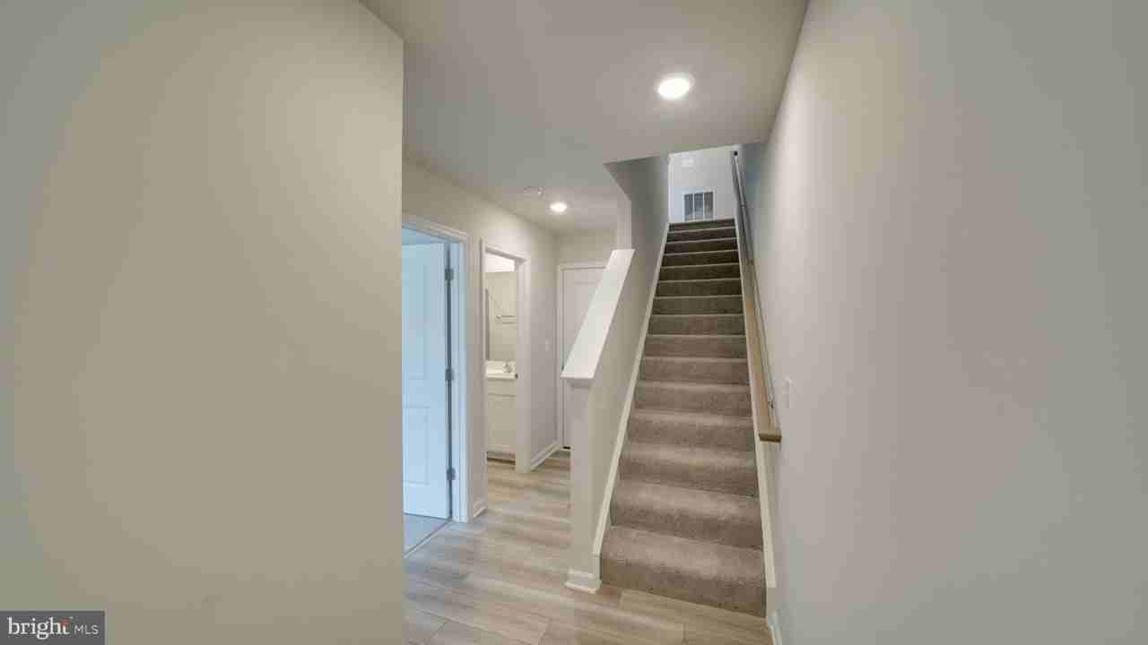 298 Watercourse Dr - Photo 3 of 31