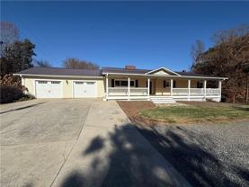 292 Feezor Rd - Photo 1 of 1