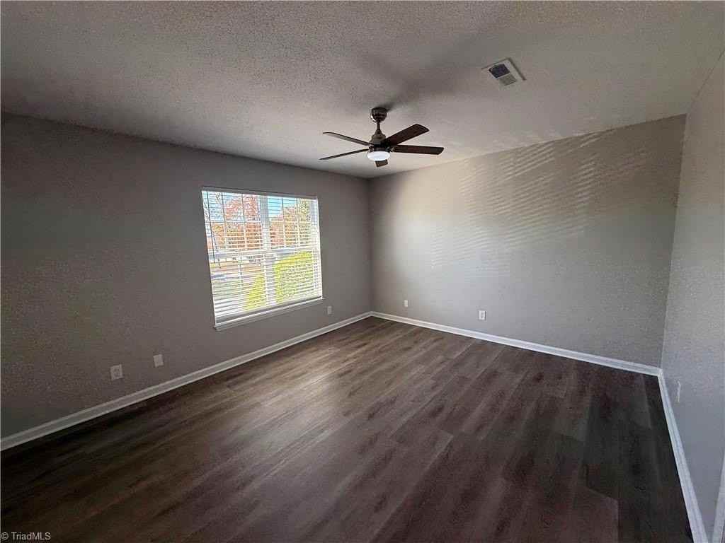 4001 Whirlaway Ct #G - Photo 7 of 9