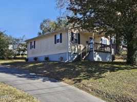 featured image of 1228 E Sullivan Ct