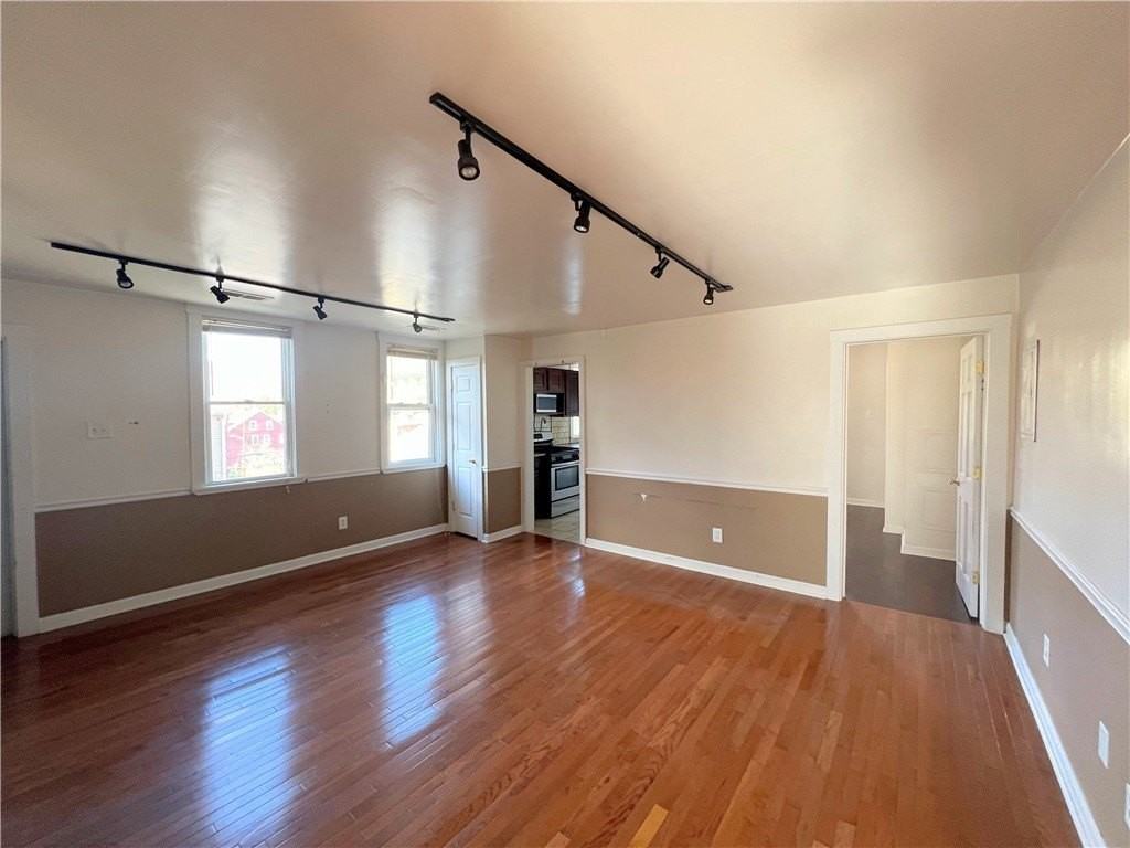 318 Saline Street #3 - Photo 6 of 6