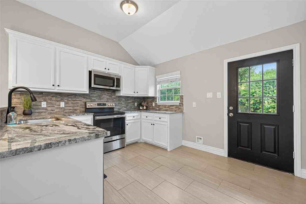 2509 Moreau St - Photo 7 of 21