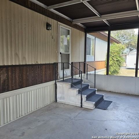 161 Green Valley Street - Photo 4 of 16