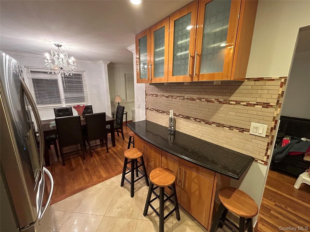 5926 Linden St - Photo 3 of 16