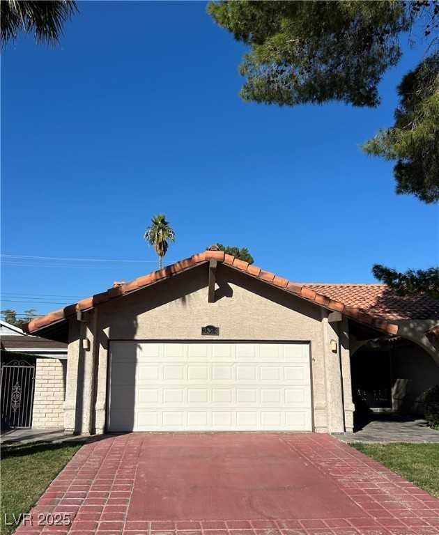 3304 Calle De El Cortez