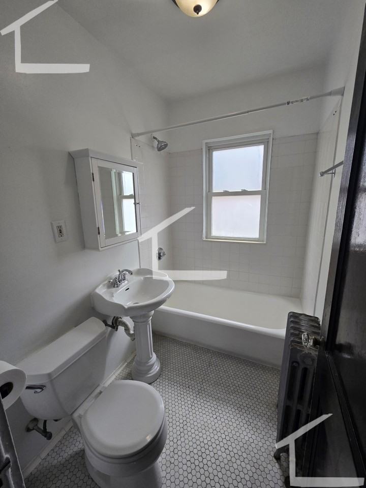 70 Montcalm Ave #2 - Photo 6 of 8