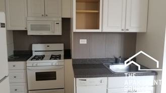 4409 N Kenneth Ave #2B - Photo 1 of 1