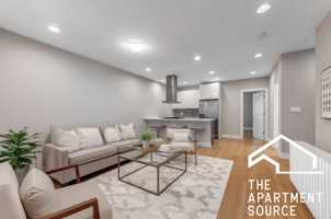 featured image of 1337 W Walton St #1R