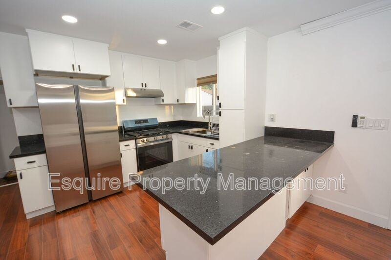 938 Douglas Ave #2 - Photo 4 of 12