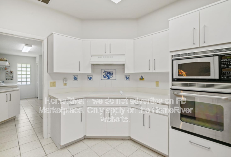 38 Greentree St - Photo 6 of 14