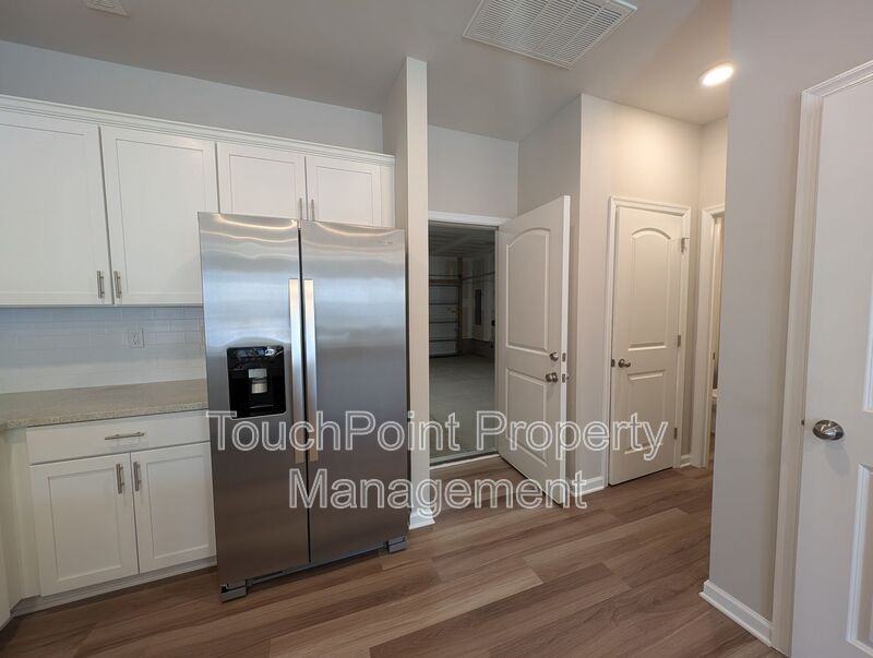 3433 Glenn Hope Way - Photo 4 of 23