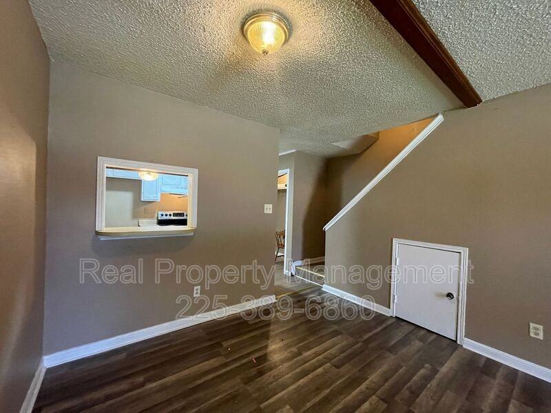 750 Hospital Rd #Q3 - Photo 6 of 17