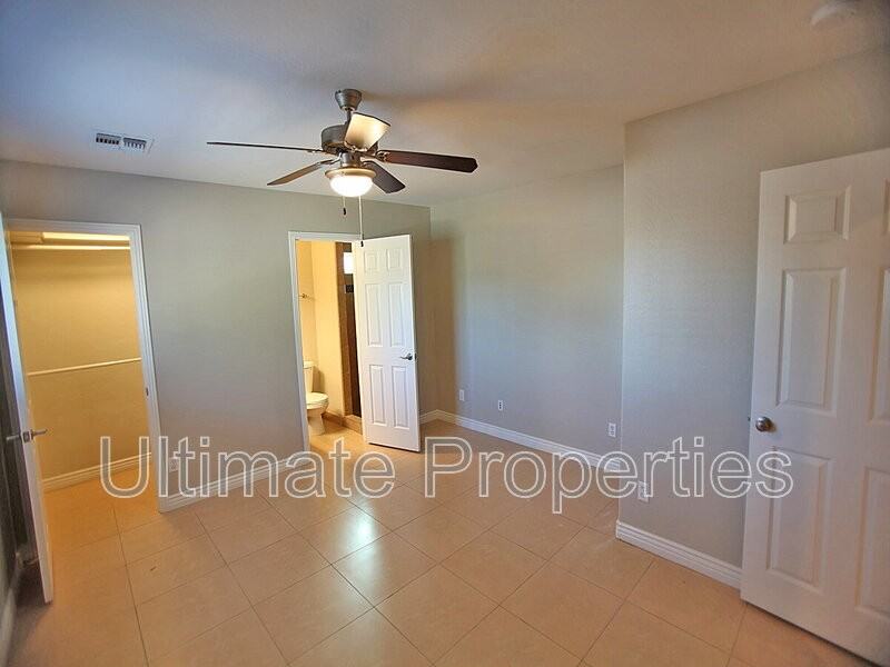 1003 W Howe St - Photo 5 of 16