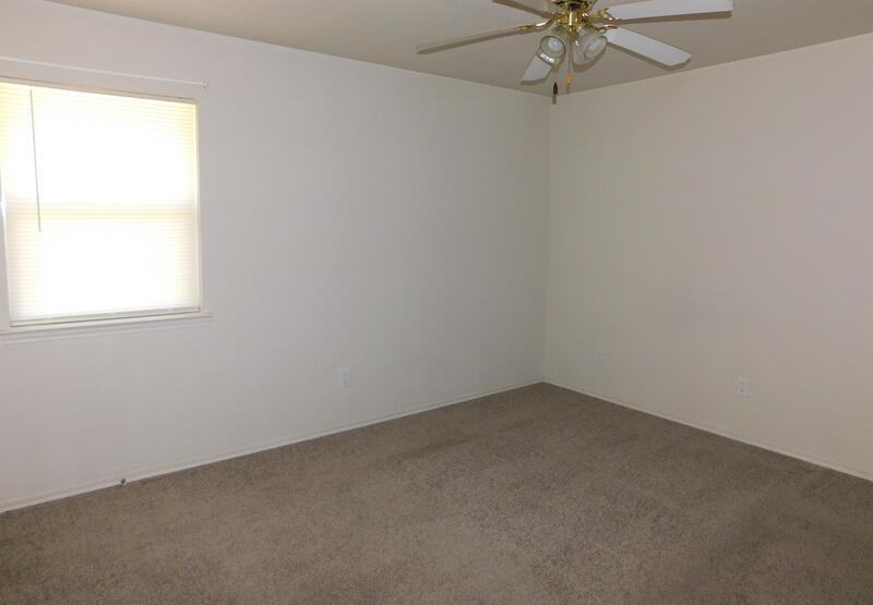 301 E Avenue A #A - Photo 5 of 11