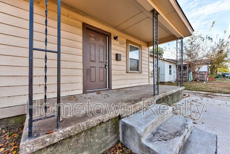 3200 Sw 38th St - Photo 2 of 28