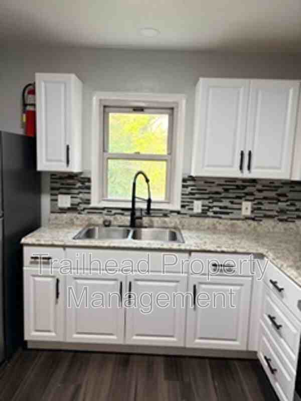 2911 Ne Walnut Rd - Photo 7 of 21