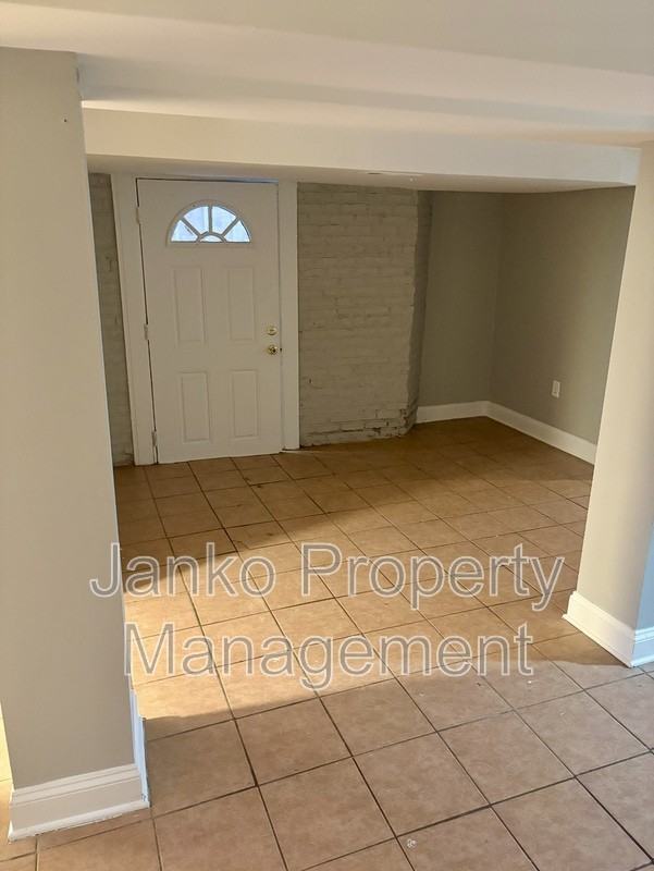 7249 S Ridgeland Ave #2 - Photo 3 of 12