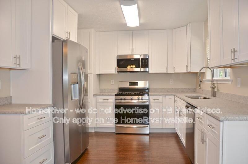 1596 Galewood Cir - Photo 5 of 31