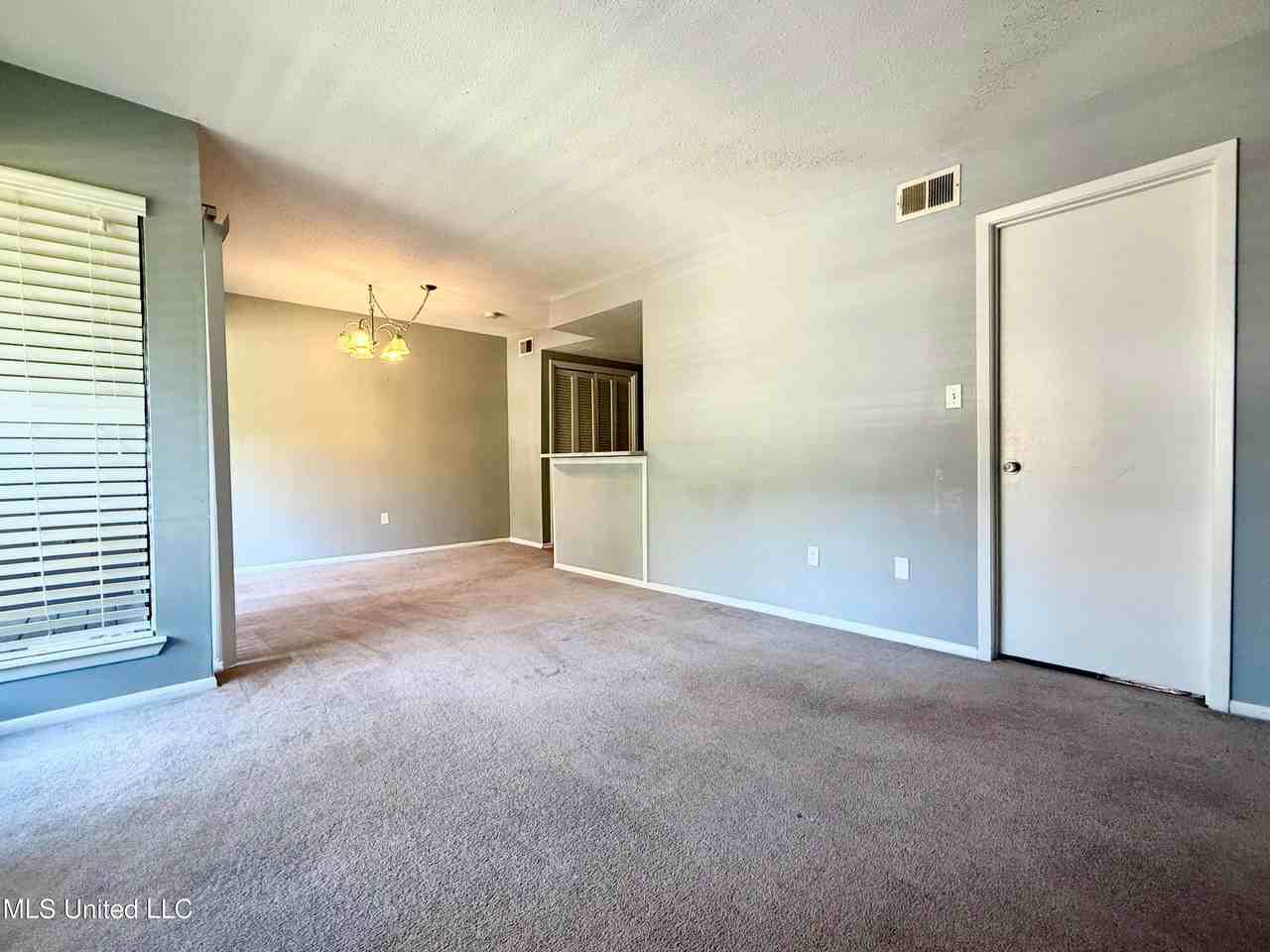 229 Molokai Vlg - Photo 6 of 9