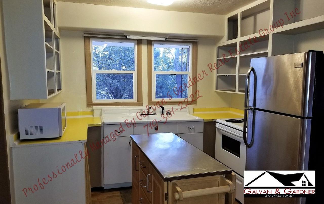 665 Rock Creek Mesa Road - Photo 4 of 9