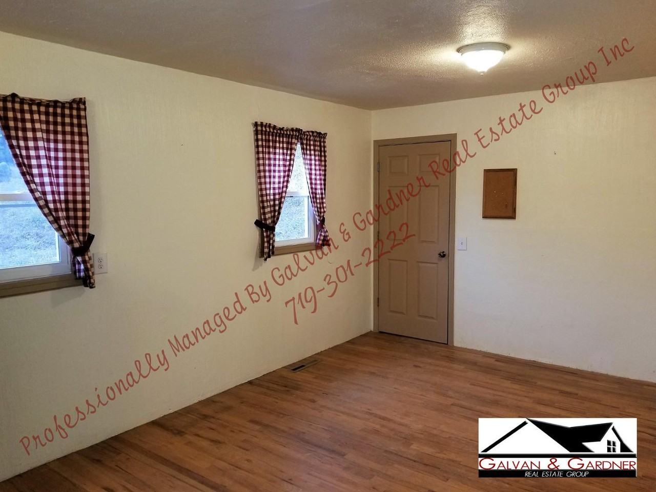 665 Rock Creek Mesa Road - Photo 6 of 9