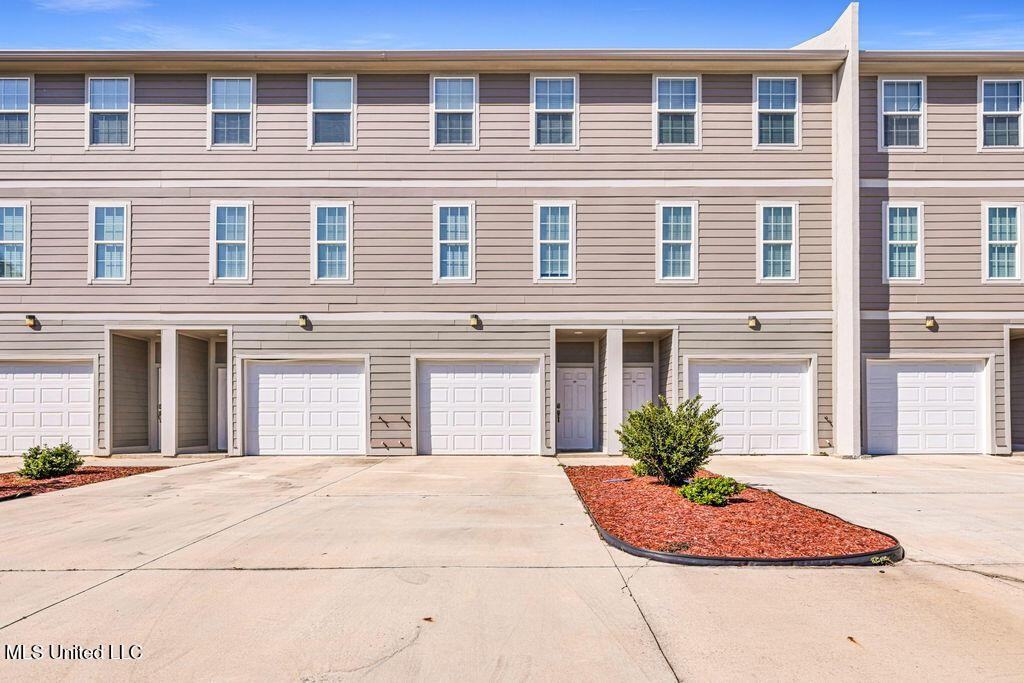 103 Orchard Loop - Photo 2 of 18