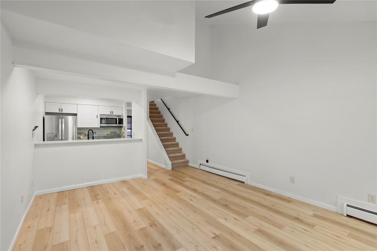 4457 N Carefree Cir - Photo 2 of 23