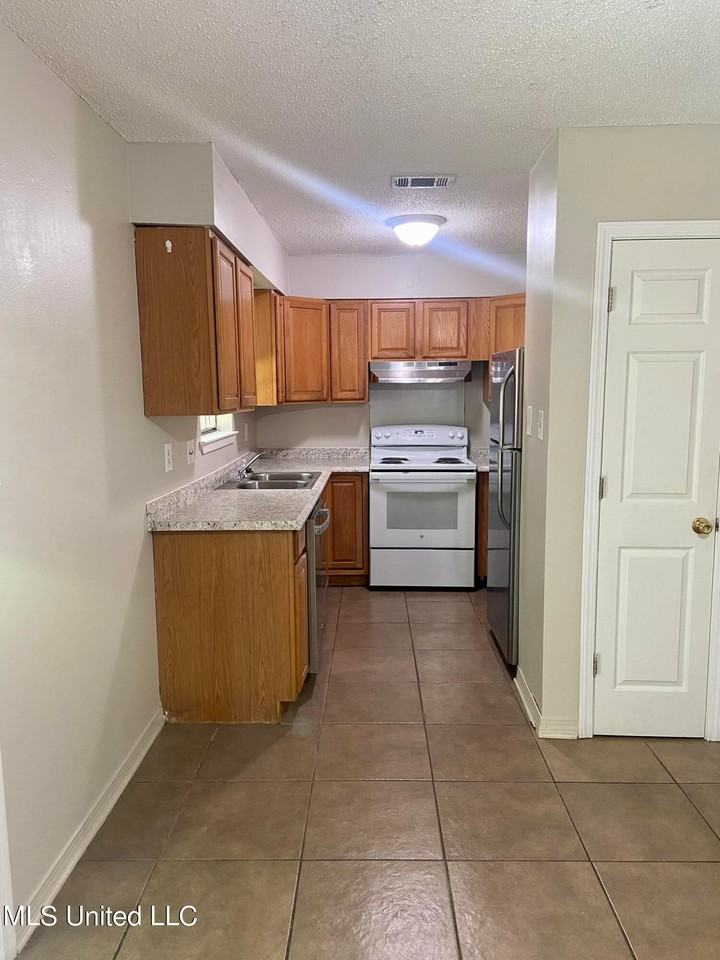 5301 Rue Saint Denis - Photo 3 of 15