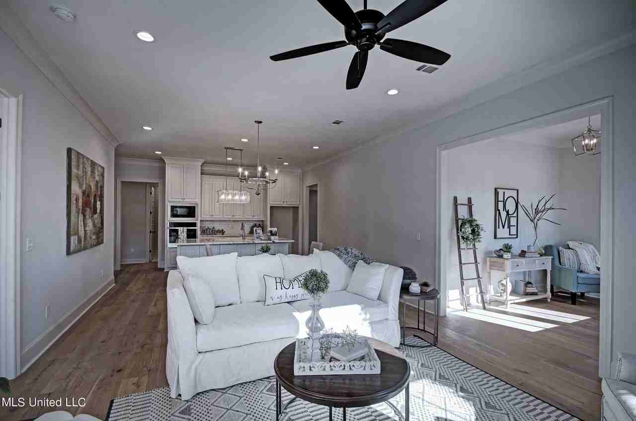 120 Freedom Ring Dr - Photo 7 of 27