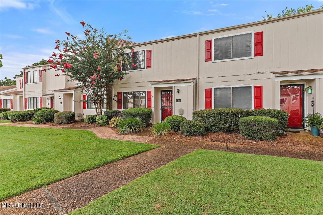 167 Lakebend Cir - Photo 2 of 29